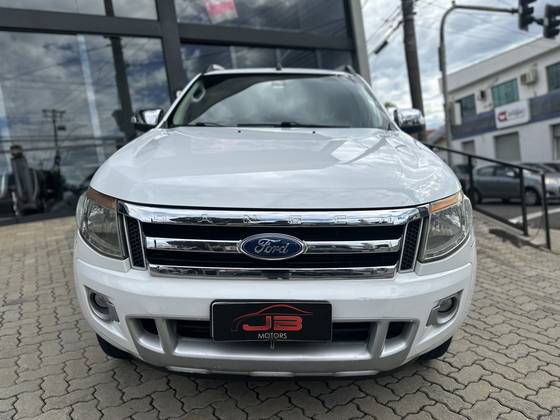 FORD RANGER 3.2 LIMITED PLUS 4X4 CD 20V DIESEL 4P AUTOMÁTICO